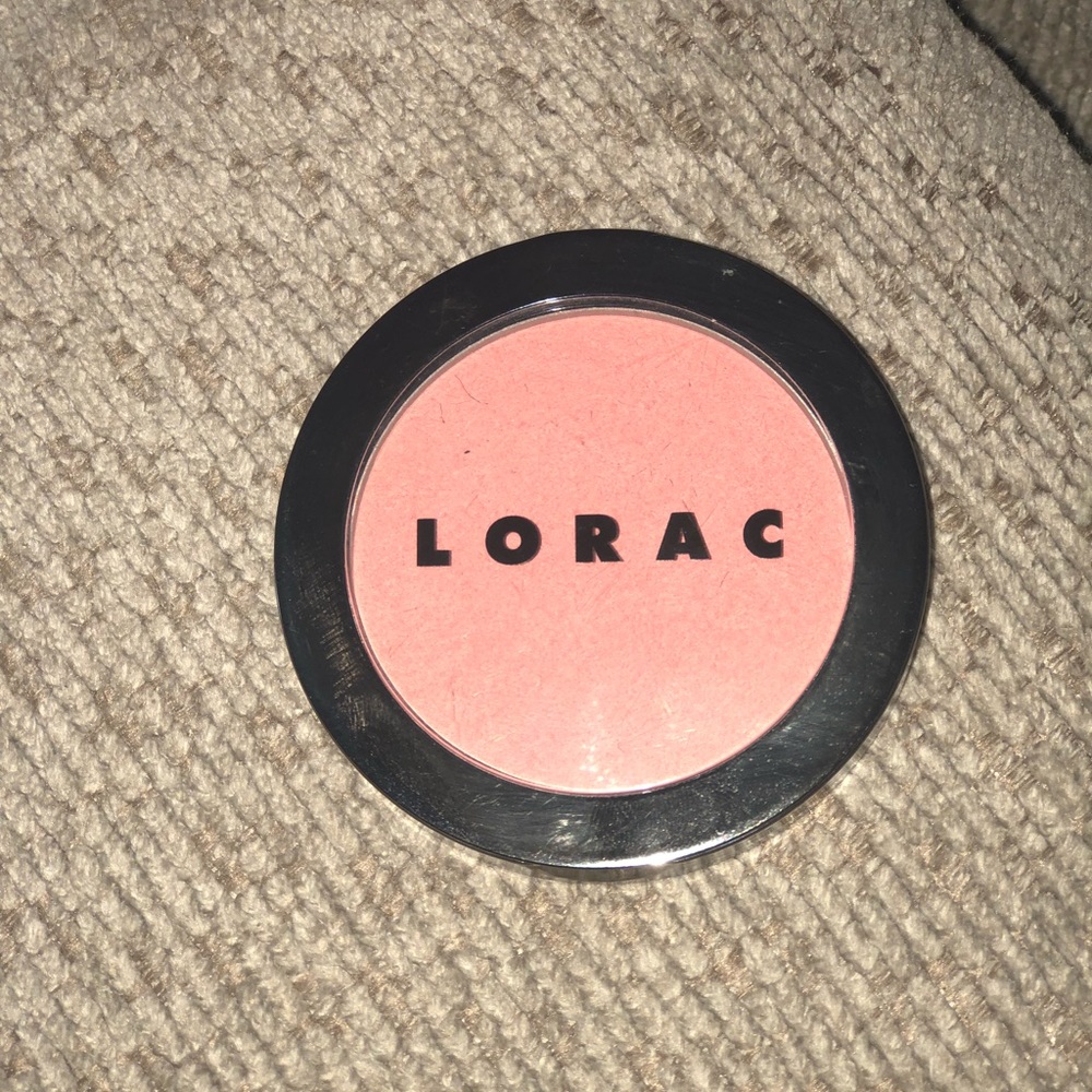 LORAC buildable matte blush